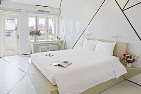 Thang Long Espana Hotel