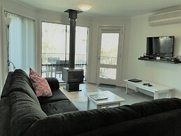 Edgewater Terraces at Metung