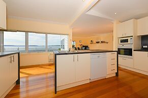 The Esplanade Kingston Beach - Beachfront