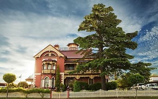Historic Stannum House