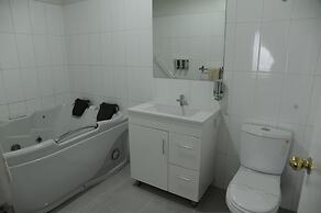 Norwood House Motel & Reception Centre