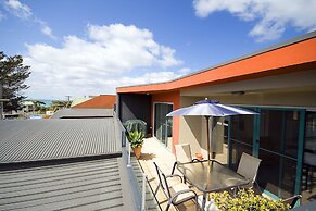 Anchorage Motel and Villas