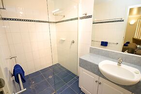 Anchorage Motel and Villas