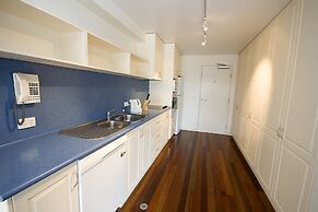 Anchorage Motel and Villas