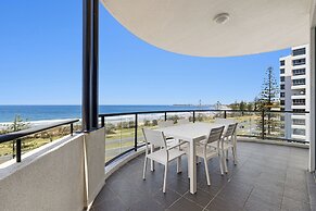 Meridian Alex Beach Apartments