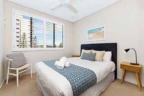 Meridian Alex Beach Apartments