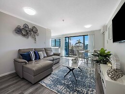 Meridian Alex Beach Apartments