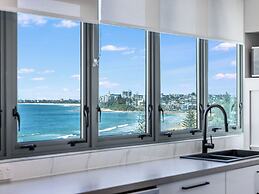 Meridian Alex Beach Apartments