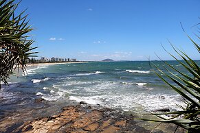 Meridian Alex Beach Apartments