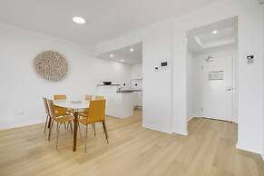 Meridian Alex Beach Apartments