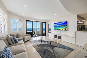 Meridian Alex Beach Apartments