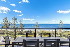 Meridian Alex Beach Apartments