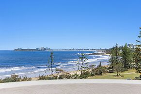 Meridian Alex Beach Apartments