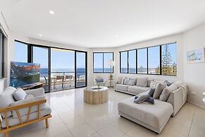 Meridian Alex Beach Apartments