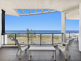 Meridian Alex Beach Apartments