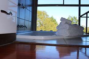 Belle's at Montville