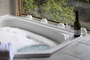 Belle's at Montville