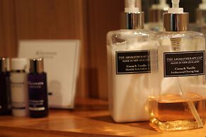 Belle's at Montville