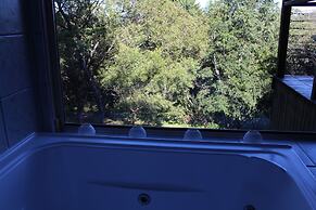 Belle's at Montville