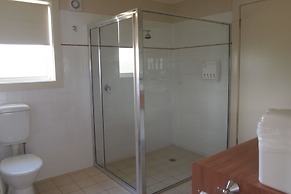 Alexander Cameron Suites