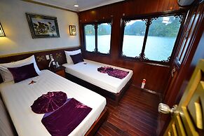 Imperial Classic Cruise Halong