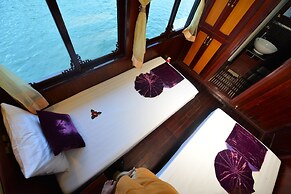 Imperial Classic Cruise Halong