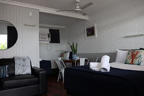 Almare Tourist Motel