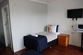 Almare Tourist Motel