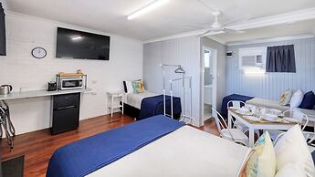 Almare Tourist Motel