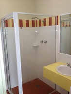 Waterview Holiday Apartments