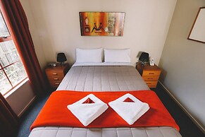 Addington Stadium Motel