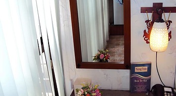 Huong Trinh Hotel