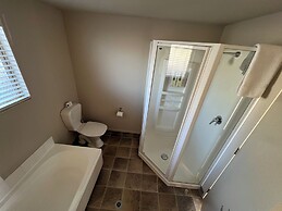 The Suites Ashburton