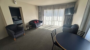 The Suites Ashburton