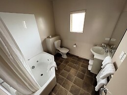 The Suites Ashburton