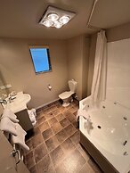 The Suites Ashburton