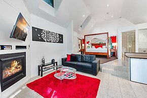 Linger A While Chalet