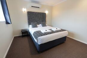 Sovereign Park Motor Inn