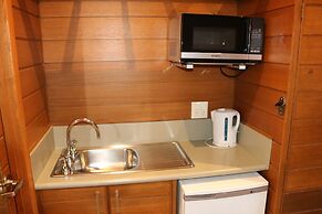 Sovereign Park Motor Inn