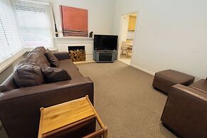 Sovereign Park Motor Inn