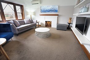 Sovereign Park Motor Inn