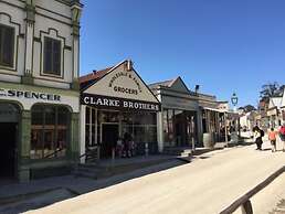 Sovereign Park Motor Inn