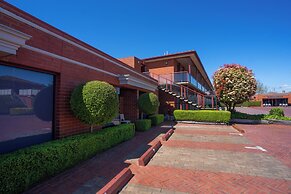 Sovereign Park Motor Inn