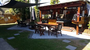 Seaforth Holiday Units