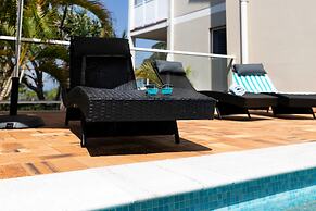 Aqua Promenade Beachfront Apartments