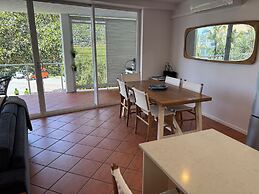 Aqua Promenade Beachfront Apartments