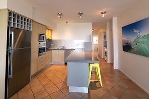 Aqua Promenade Beachfront Apartments