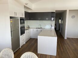 Aqua Promenade Beachfront Apartments