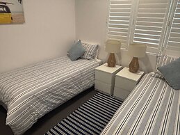 Aqua Promenade Beachfront Apartments