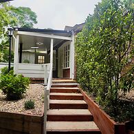 Curtis Falls Apartment